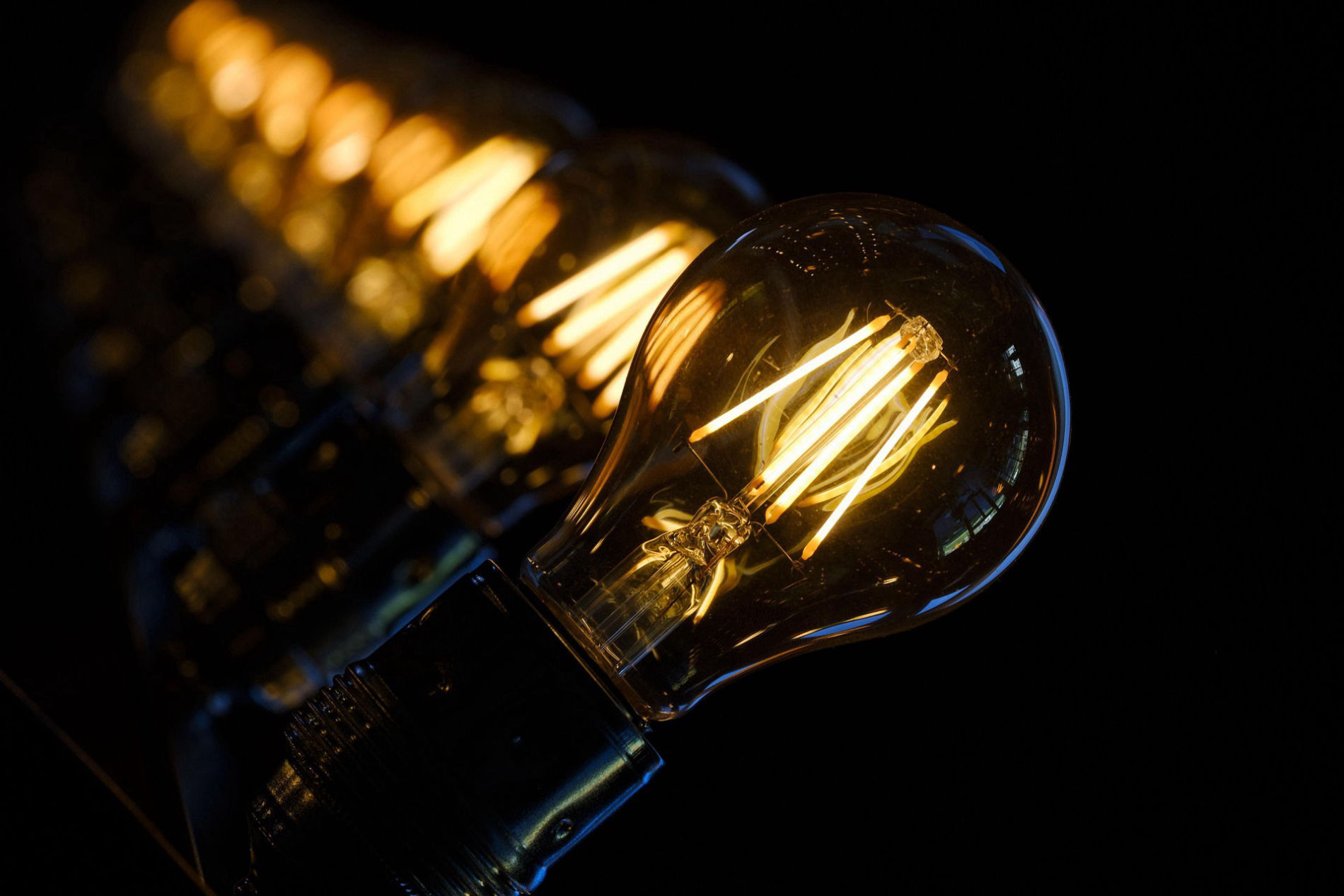 LED STRING LIGHT